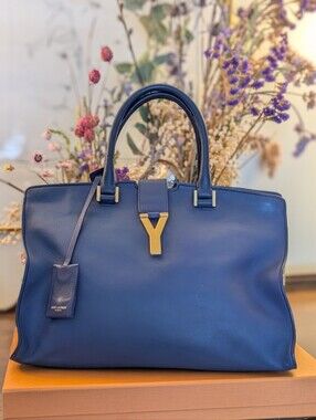 Saint Laurent Calfskin Medium Classic Y Cabas Royal blue